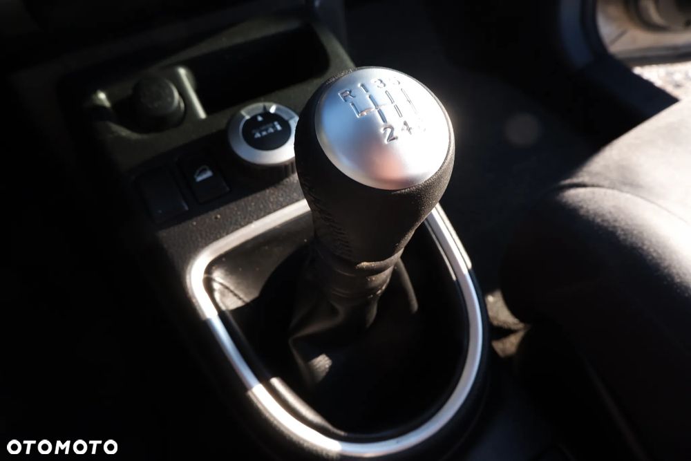 Nissan X-Trail 2.0 dCi 4x4 DPF SE - 22