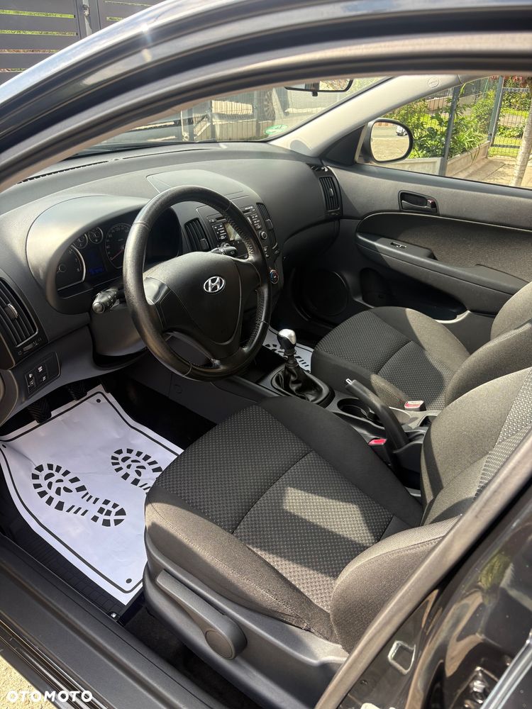 Hyundai i30 1.4 Comfort - 6