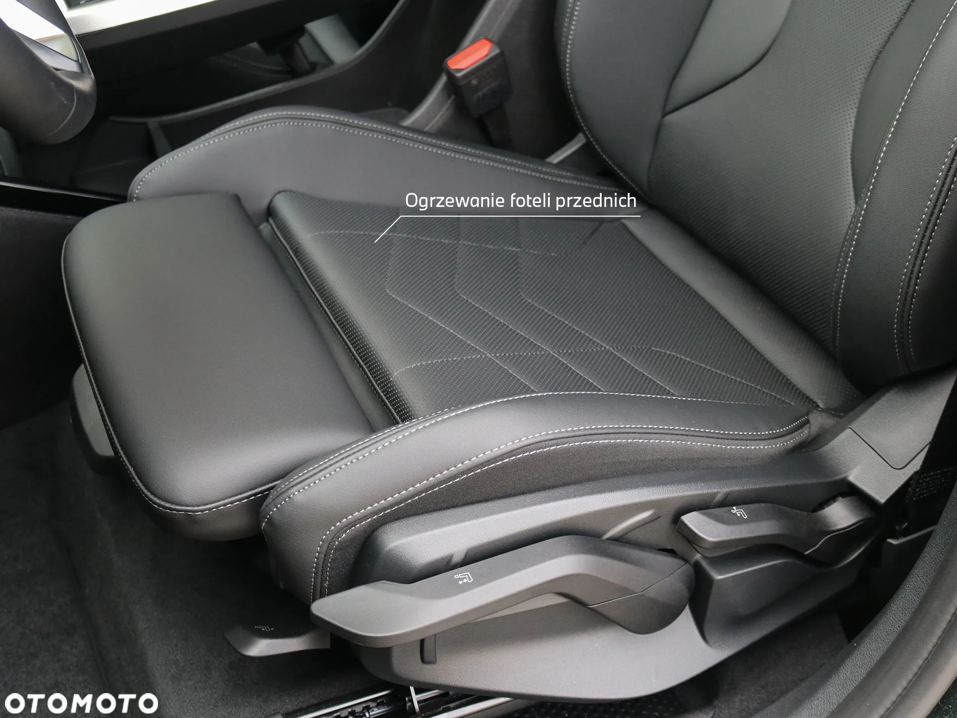 BMW X1 sDrive18d xLine - 18