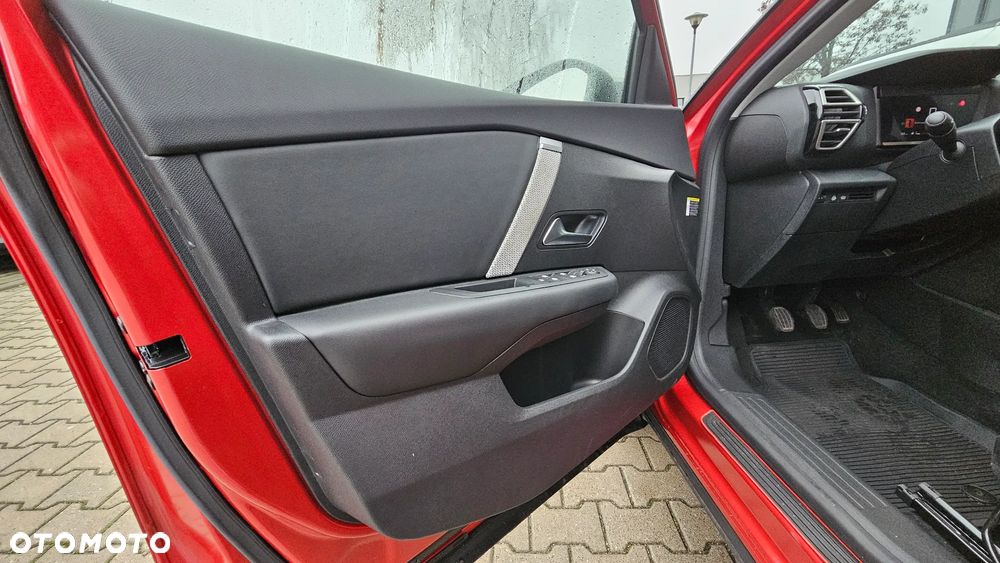 Citroën C4 1.2 PureTech Plus S&S - 11