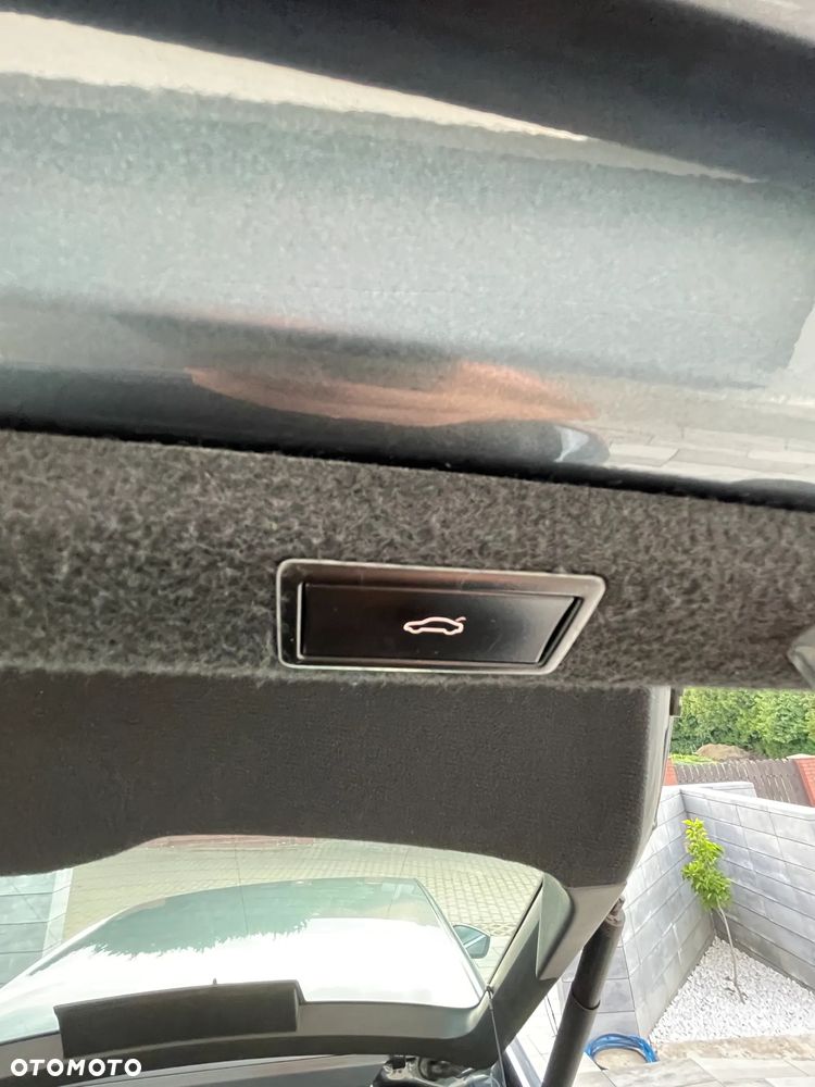 Skoda Superb 2.0 TDI Style DSG - 20