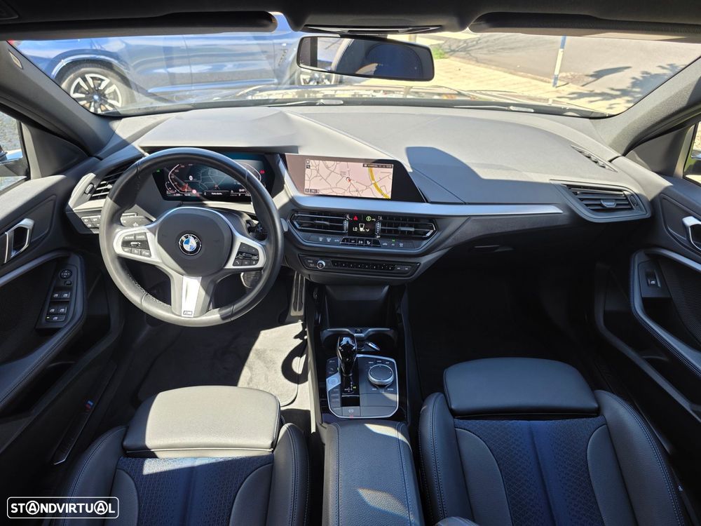BMW 116 d Pack Desportivo M Auto - 25