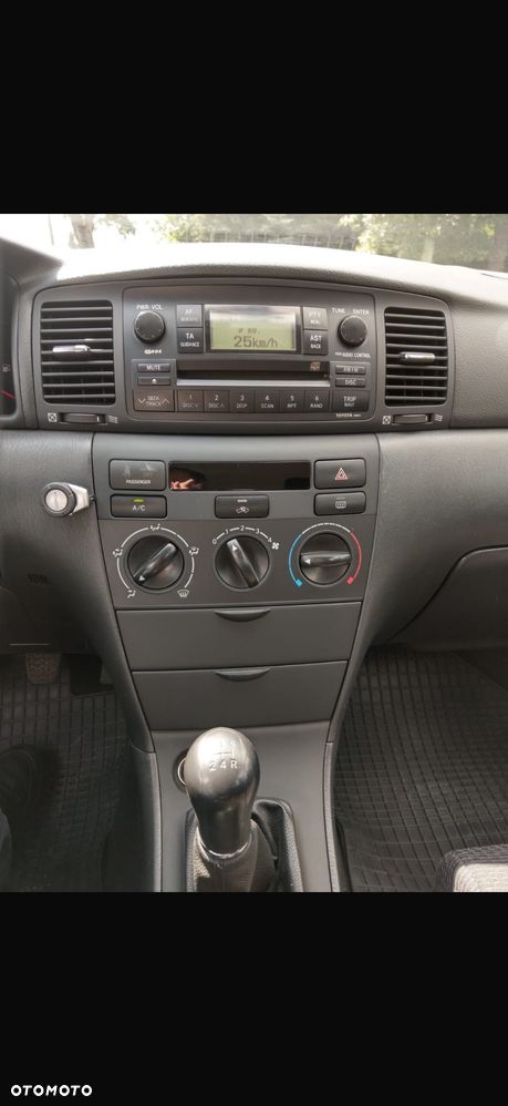 Toyota Corolla 1.6 VVT-i Prestige - 13