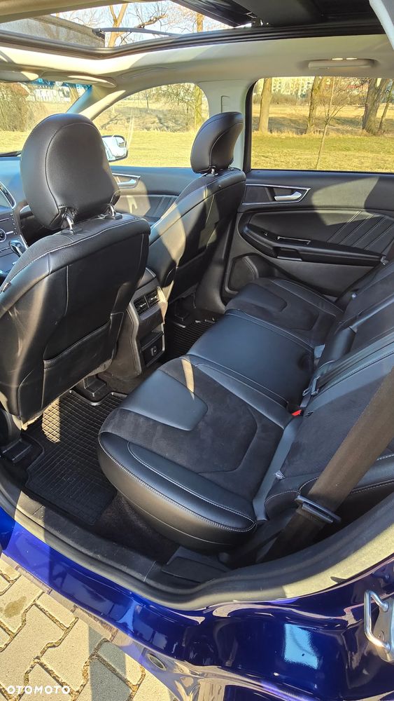 Ford Edge - 18