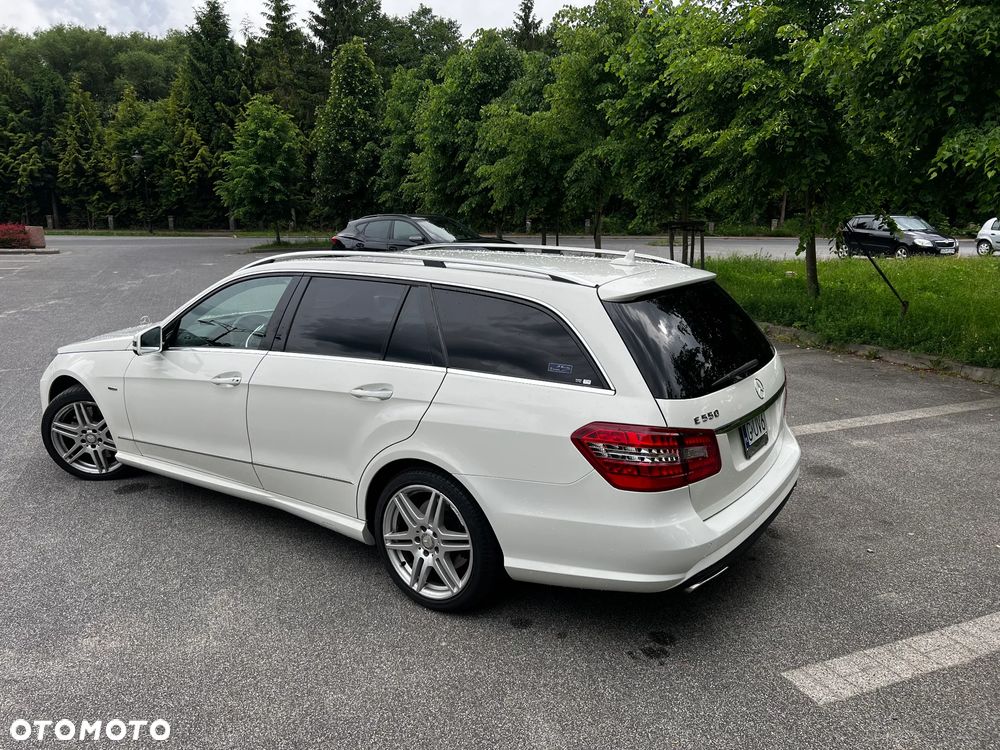 Mercedes-Benz Klasa E 500 BlueEFFICIENCY 7G-TRONIC Avantgarde - 8