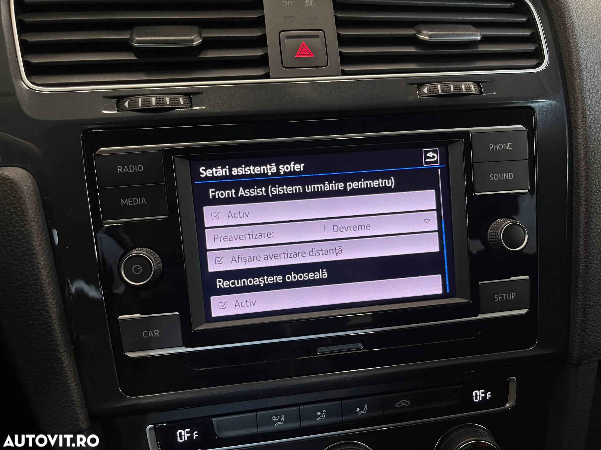 Volkswagen Golf 1.6 TDI Comfortline - 15
