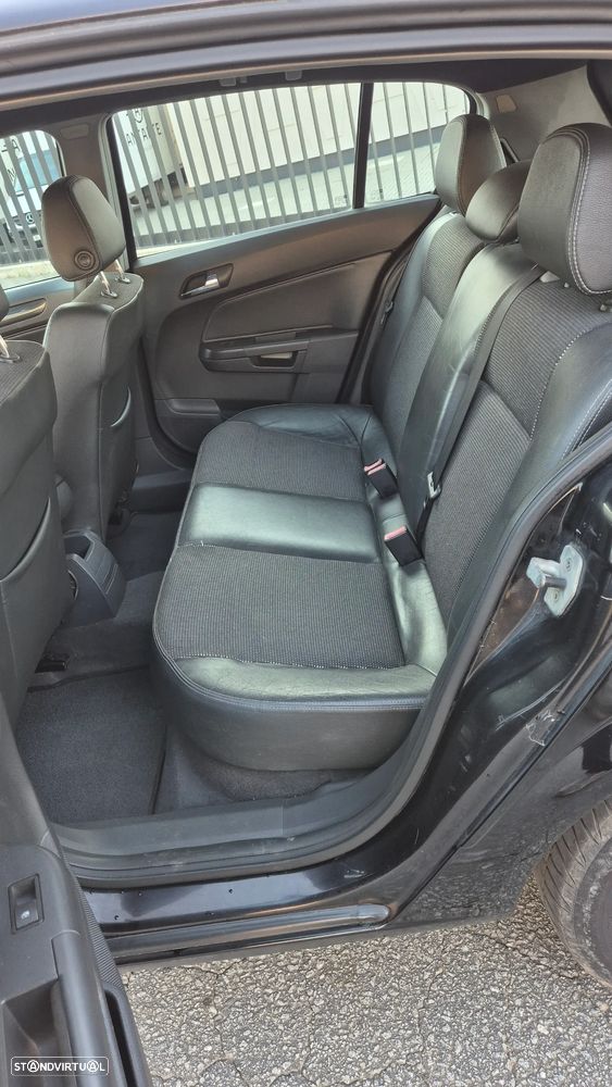 Opel Astra 1.7 CDTI Cosmo M5 - 7