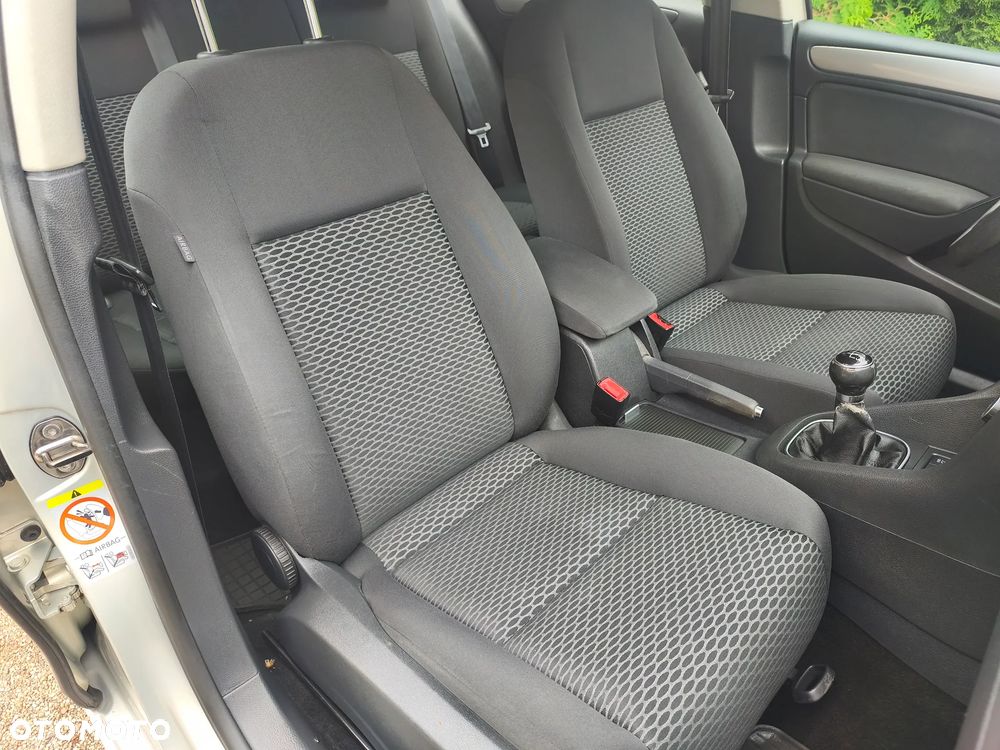Volkswagen Golf 1.2 TSI Trendline - 19