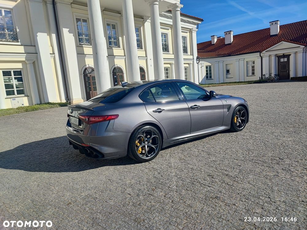 Alfa Romeo Giulia 2.9 V6 Bi-Turbo AT8 Quadrifoglio - 2