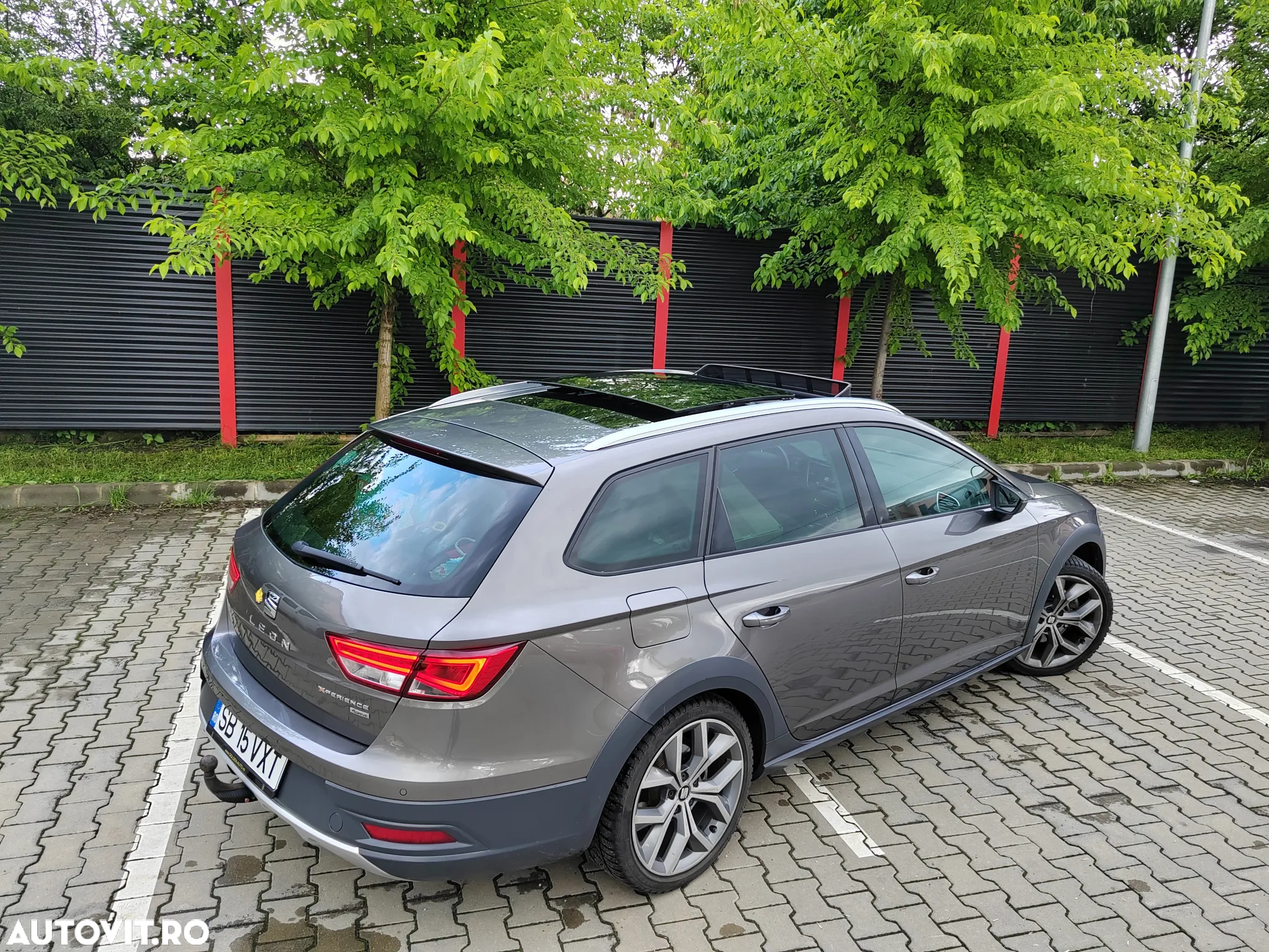 Seat Leon ST 2.0 TDI Start&Stop 4DRIVE DSG X-Perience - 8