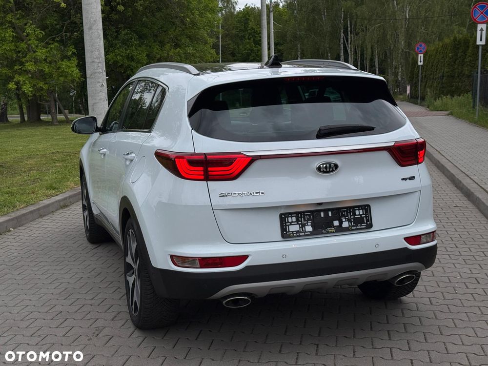 Kia Sportage 2,0 CRDI AWD GT Line - 8