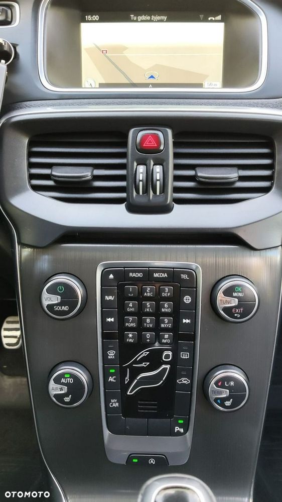 Volvo V40 - 15
