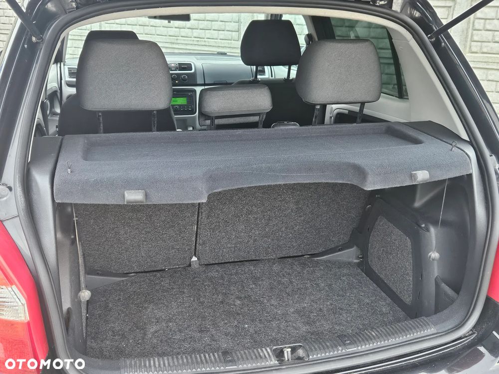 Skoda Fabia - 10