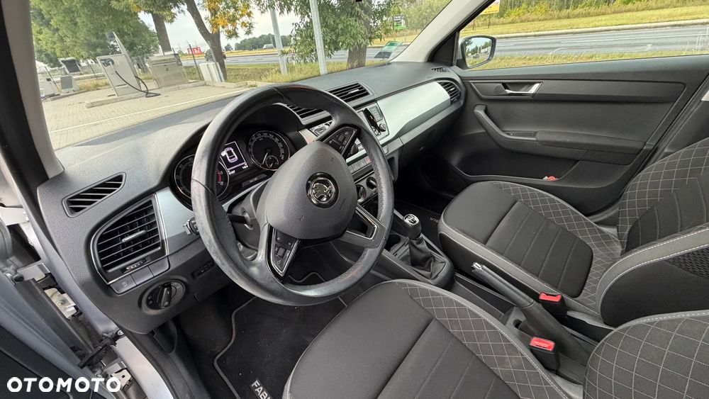 Skoda Fabia 1.0 Ambition - 8
