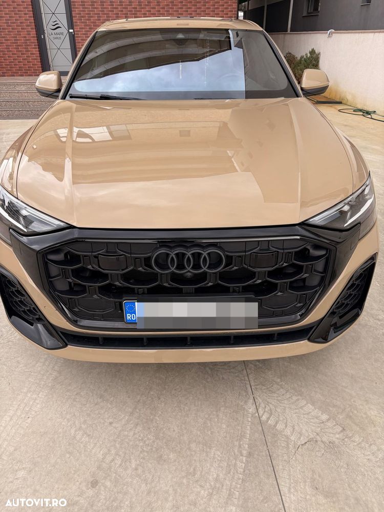 Audi Q8
