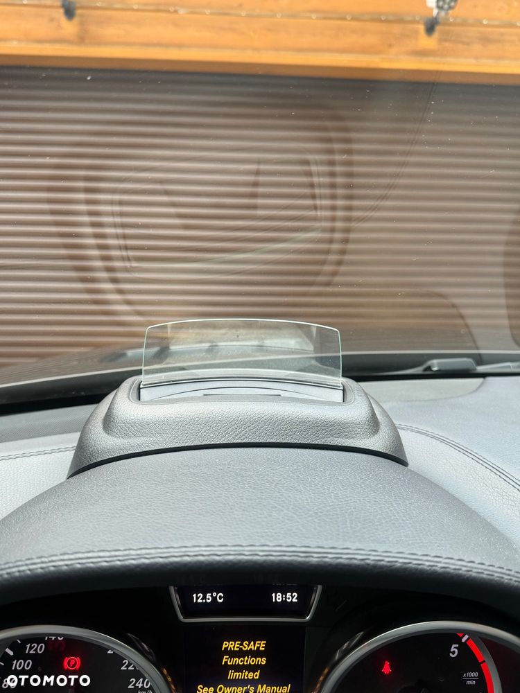 Mercedes-Benz GL 350 BlueTEC 4-Matic - 35