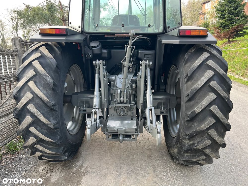 Massey Ferguson 3115 | Ciągnik Rolniczy MF 3115 | 115 kM | 4x4 | Klimatyzacja | Perkins 6 Cylindrów | Stan Bardzo Dobry | - 13