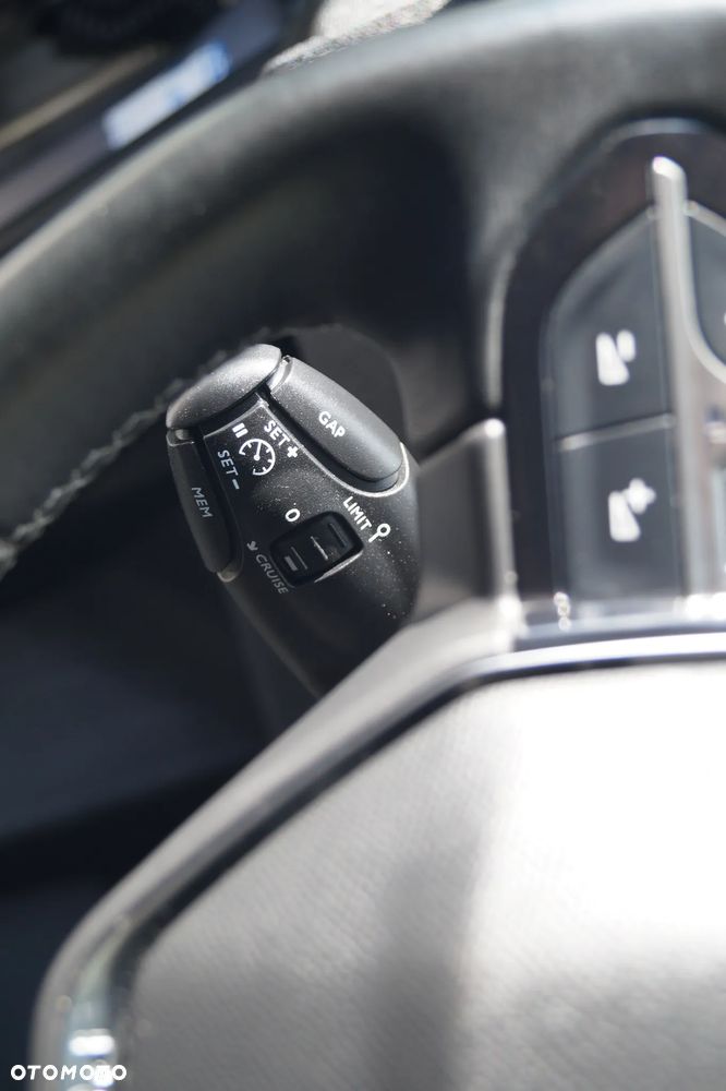 Peugeot 3008 - 11