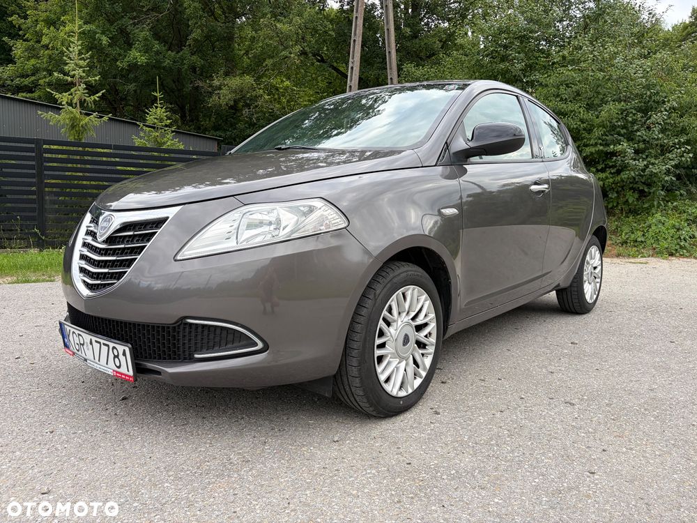 Lancia Ypsilon 1.2 8V Elefantino S&S - 7