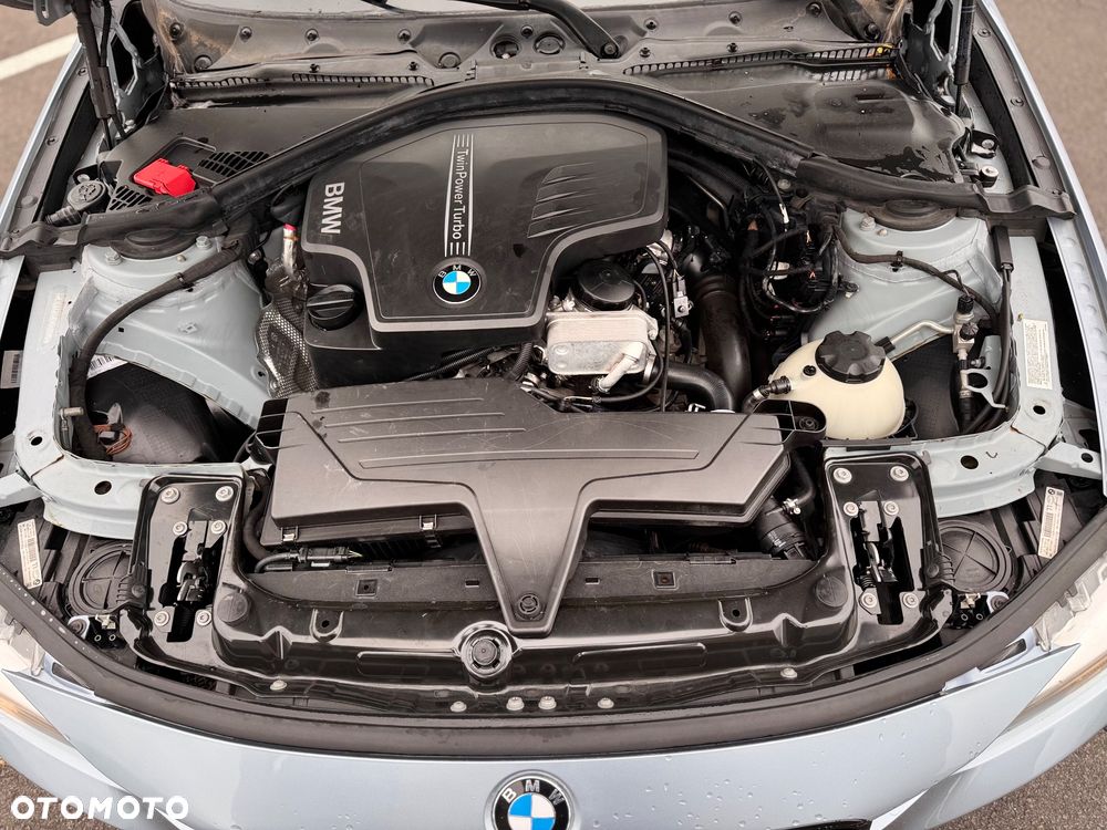 BMW Seria 3 - 18