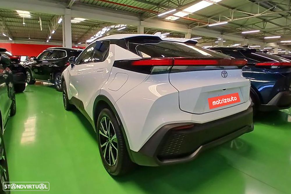Toyota C-HR 2.0 Flow - 3