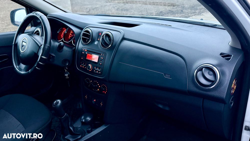 Dacia Logan 1.2 Laureate - 8