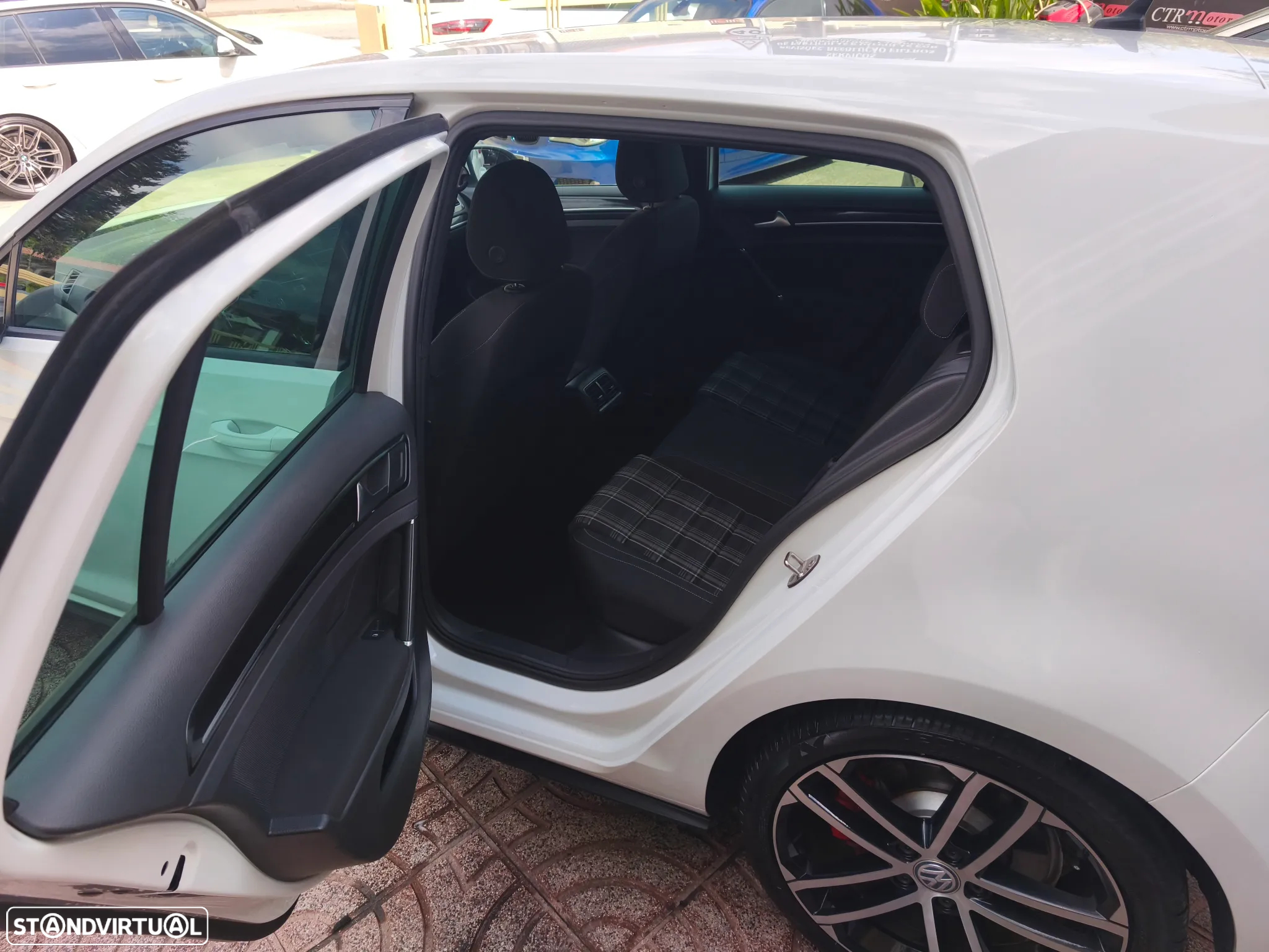 VW Golf 2.0 TDi GTD - 18