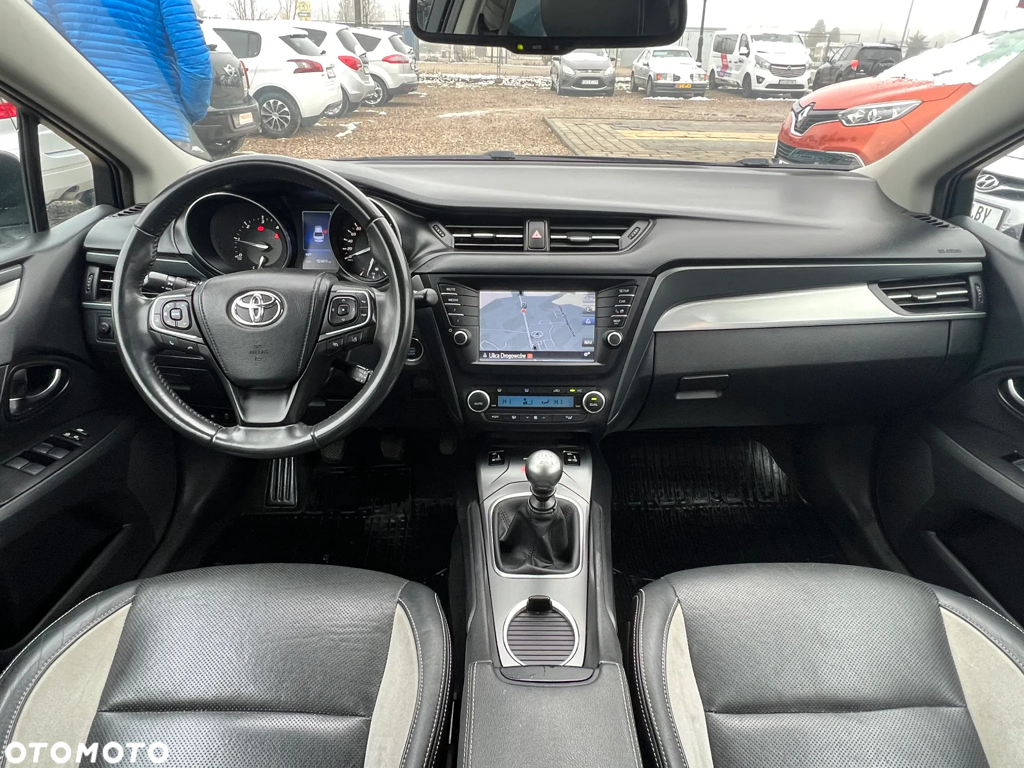 Toyota Avensis 2.0 D-4D Prestige - 17