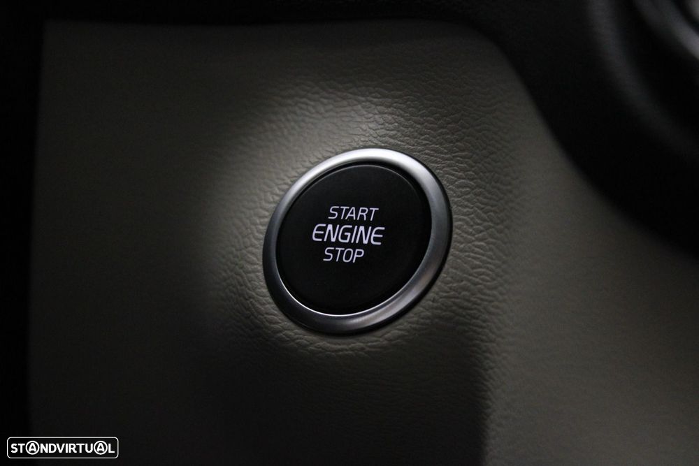 Volvo XC 40 2.0 D3 Momentum Plus Geartronic - 14