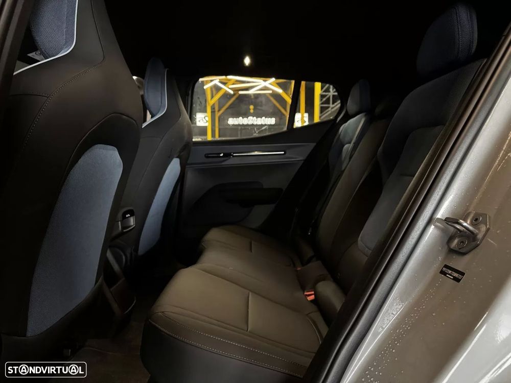 Volvo EX30 51 kWh Single Motor Core - 27