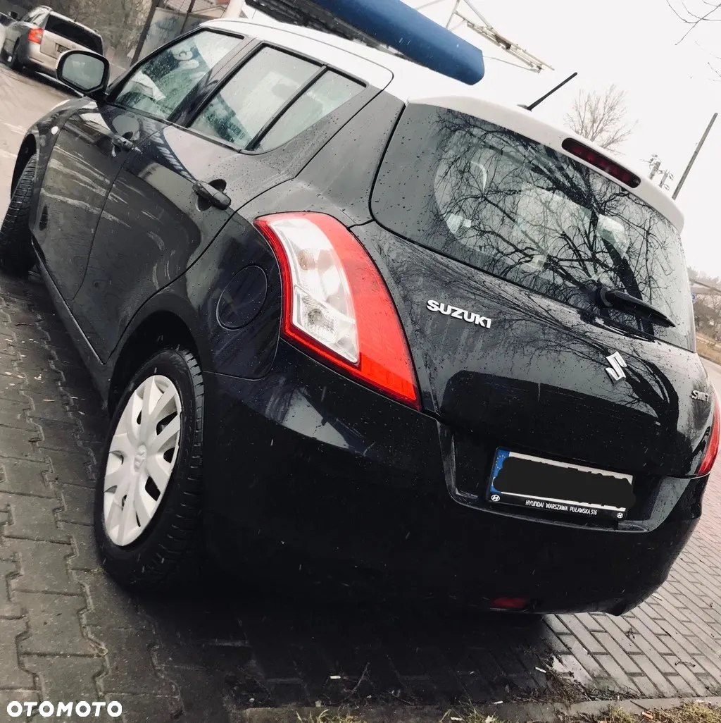 Suzuki Swift - 12