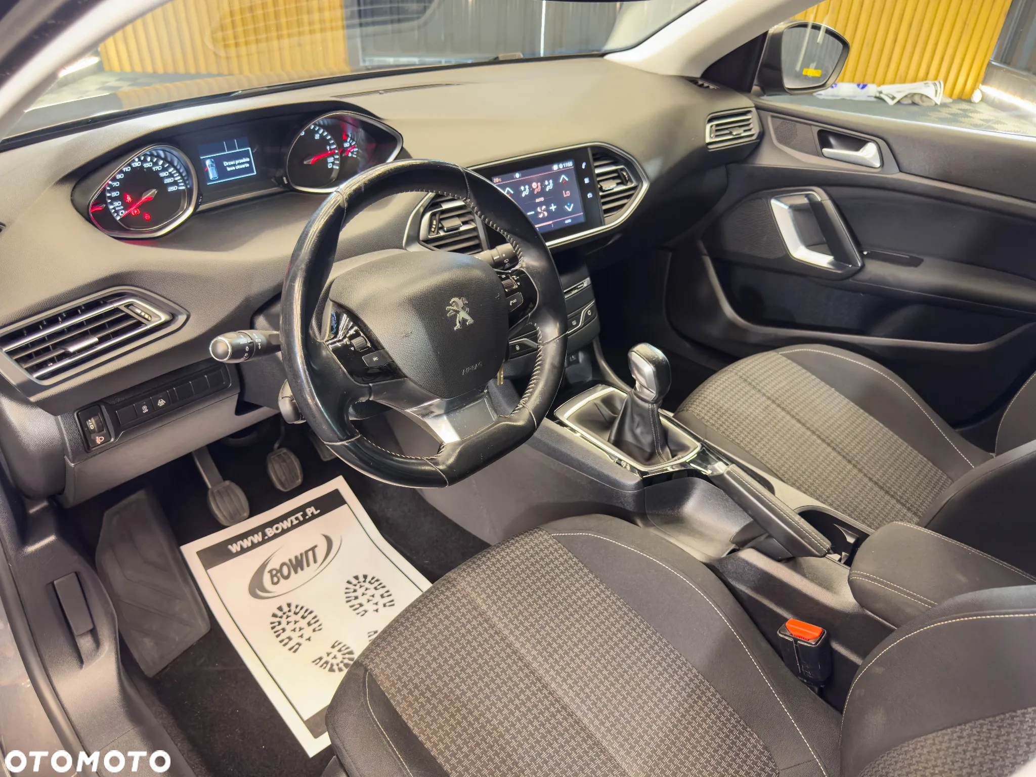 Peugeot 308 BlueHDi FAP 100 Stop & Start Access - 2