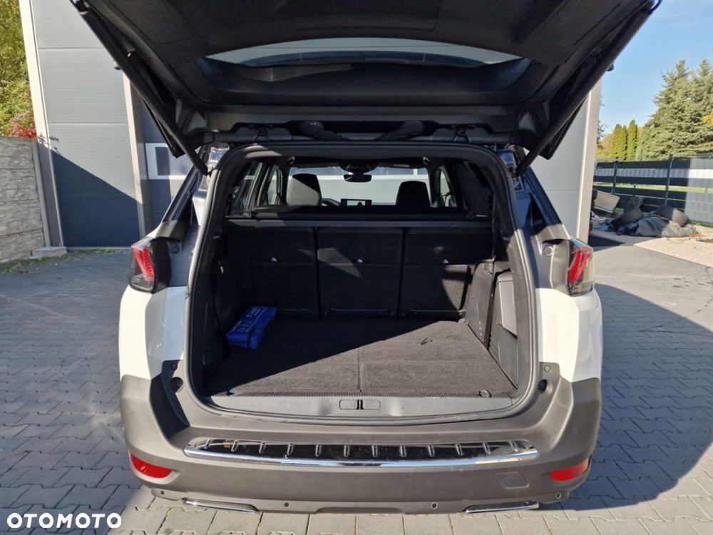 Peugeot 5008 2023