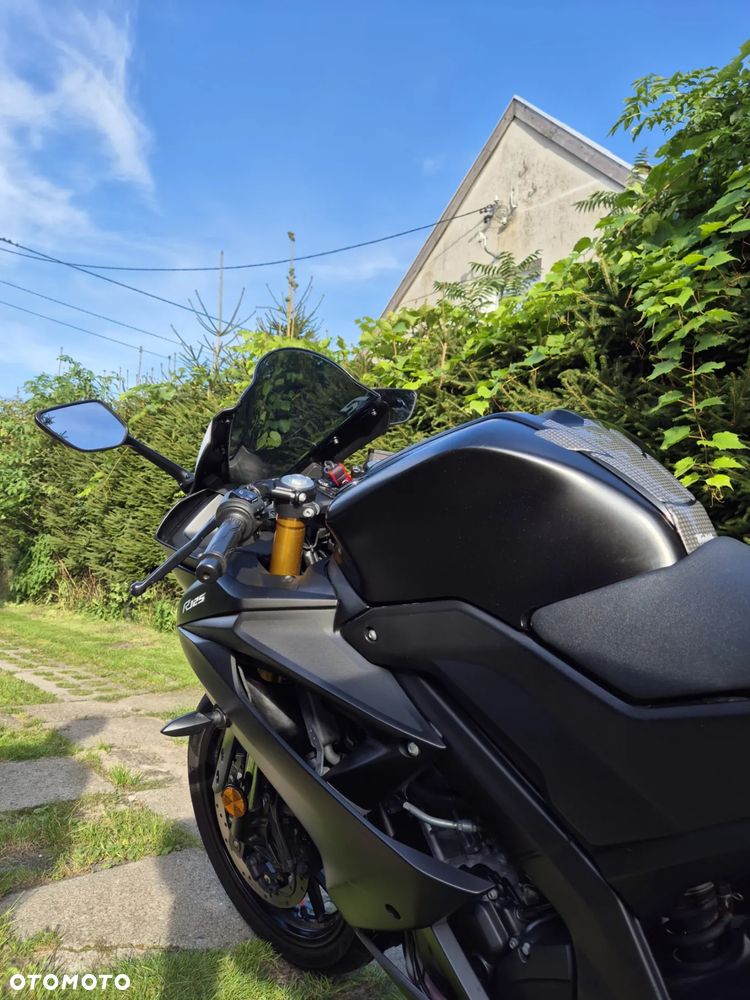 Yamaha YZF - 7