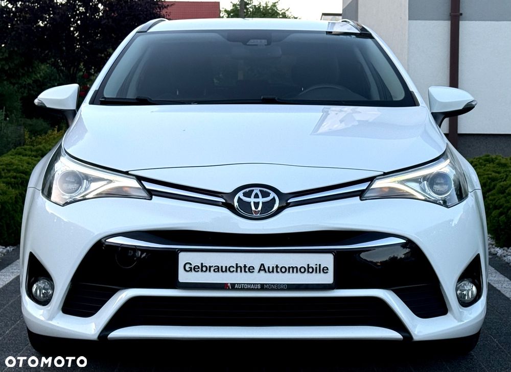 Toyota Avensis Touring Sports 1.8 Edition S+ - 2