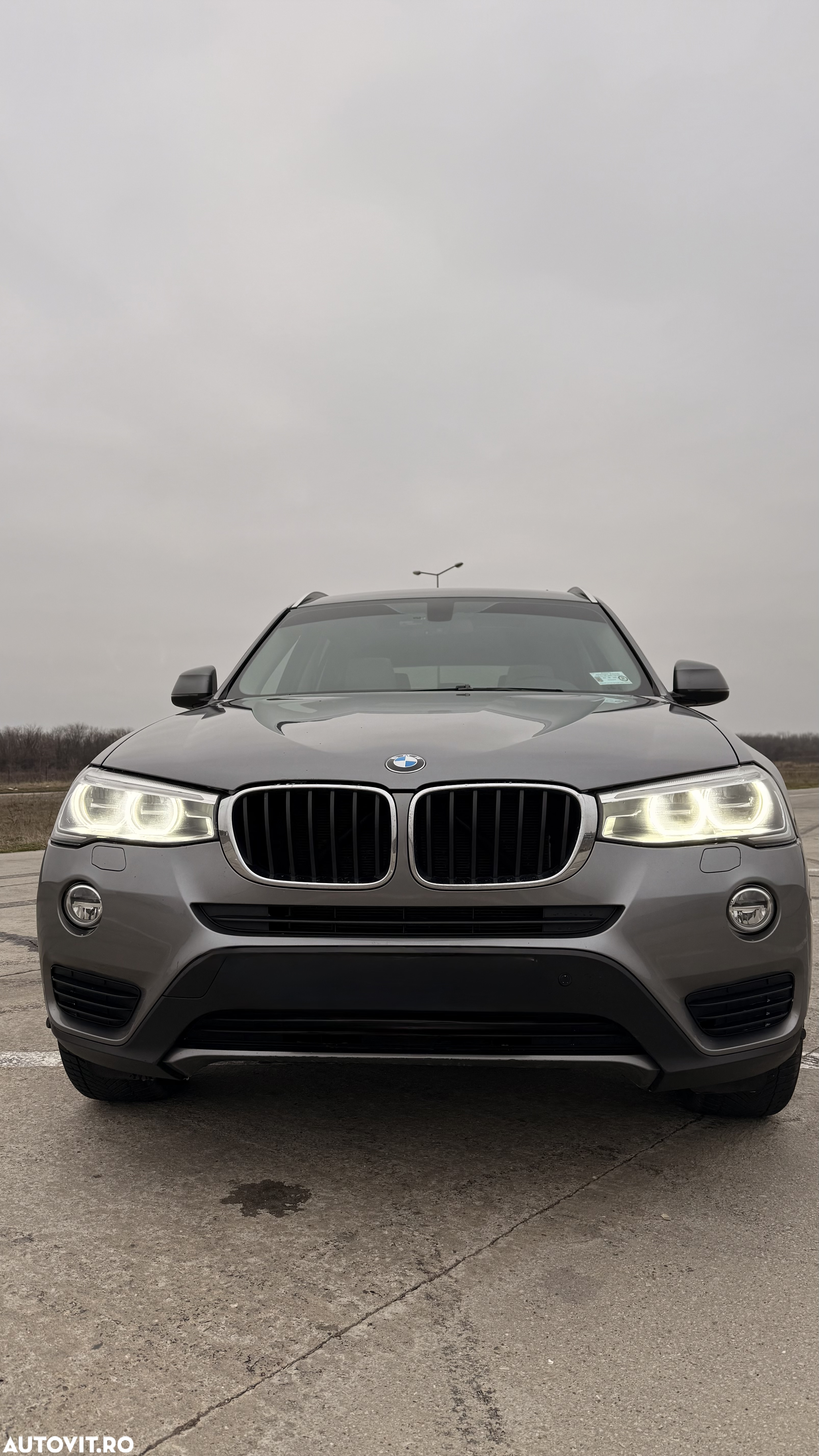 BMW X3 xDrive20d AT Luxury Line - 7