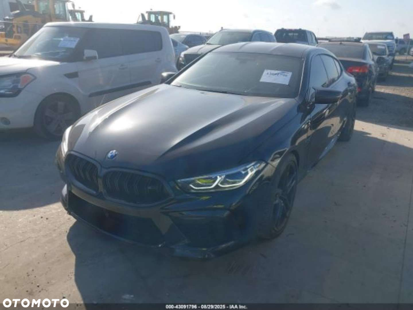 BMW M8 - 2