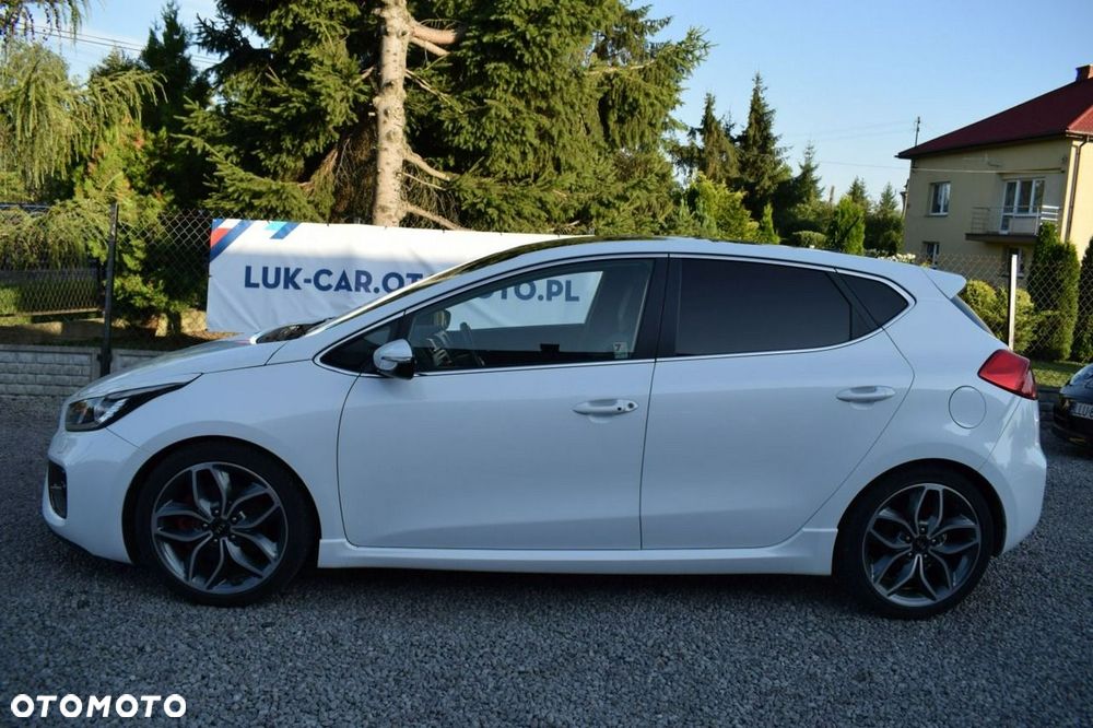 Kia Ceed - 3