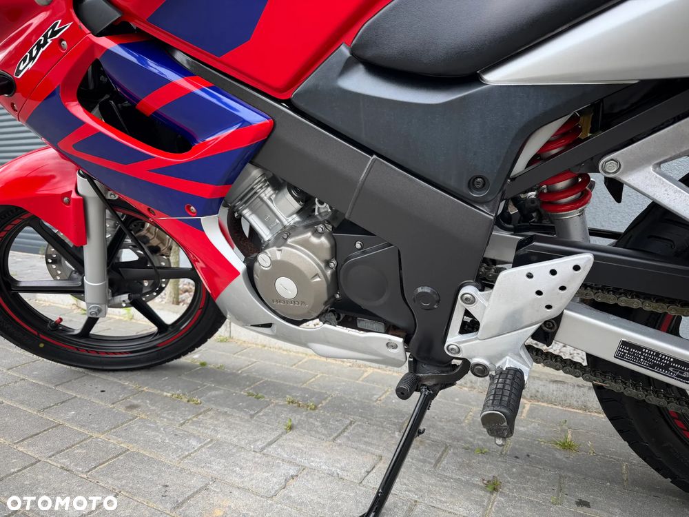 Honda CBR - 30