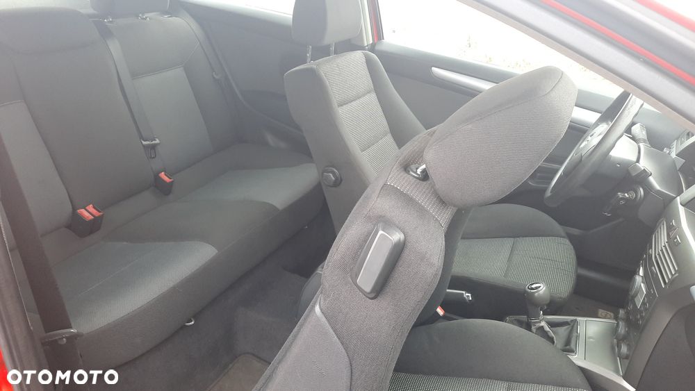 Opel Astra - 8