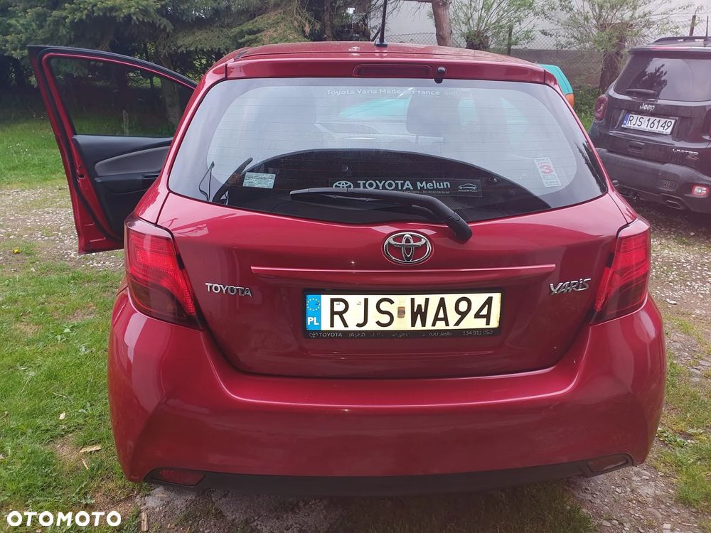Toyota Yaris 1.4 D-4D Sol - 2