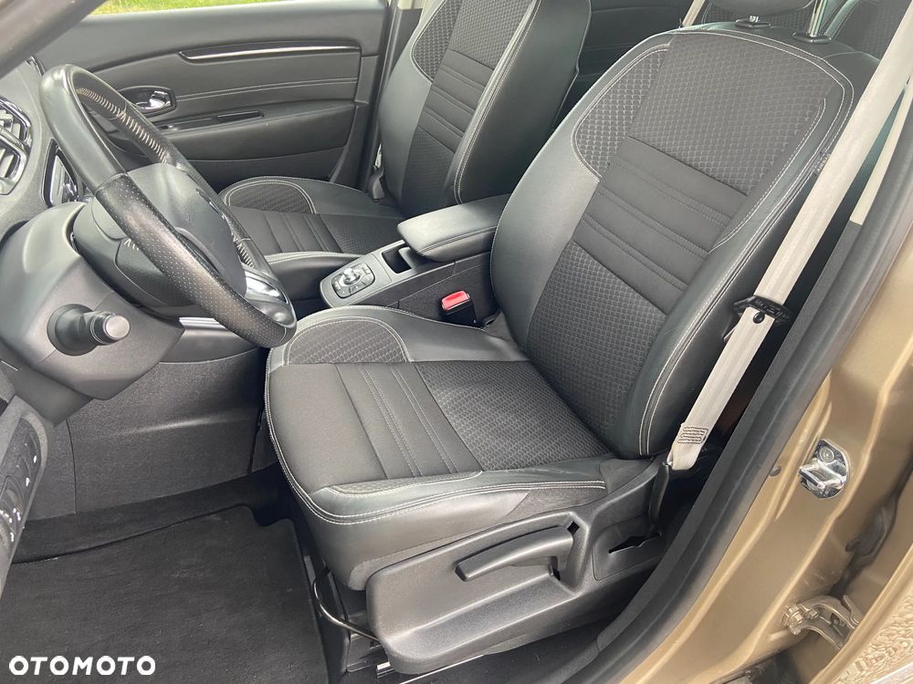Renault Scenic Energy TCe 130 S&S Bose Edition - 31