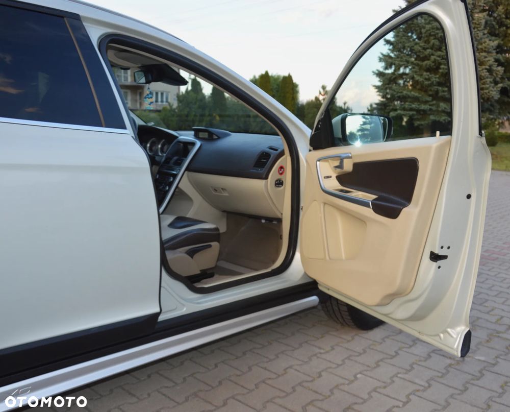 Volvo XC 60 - 28