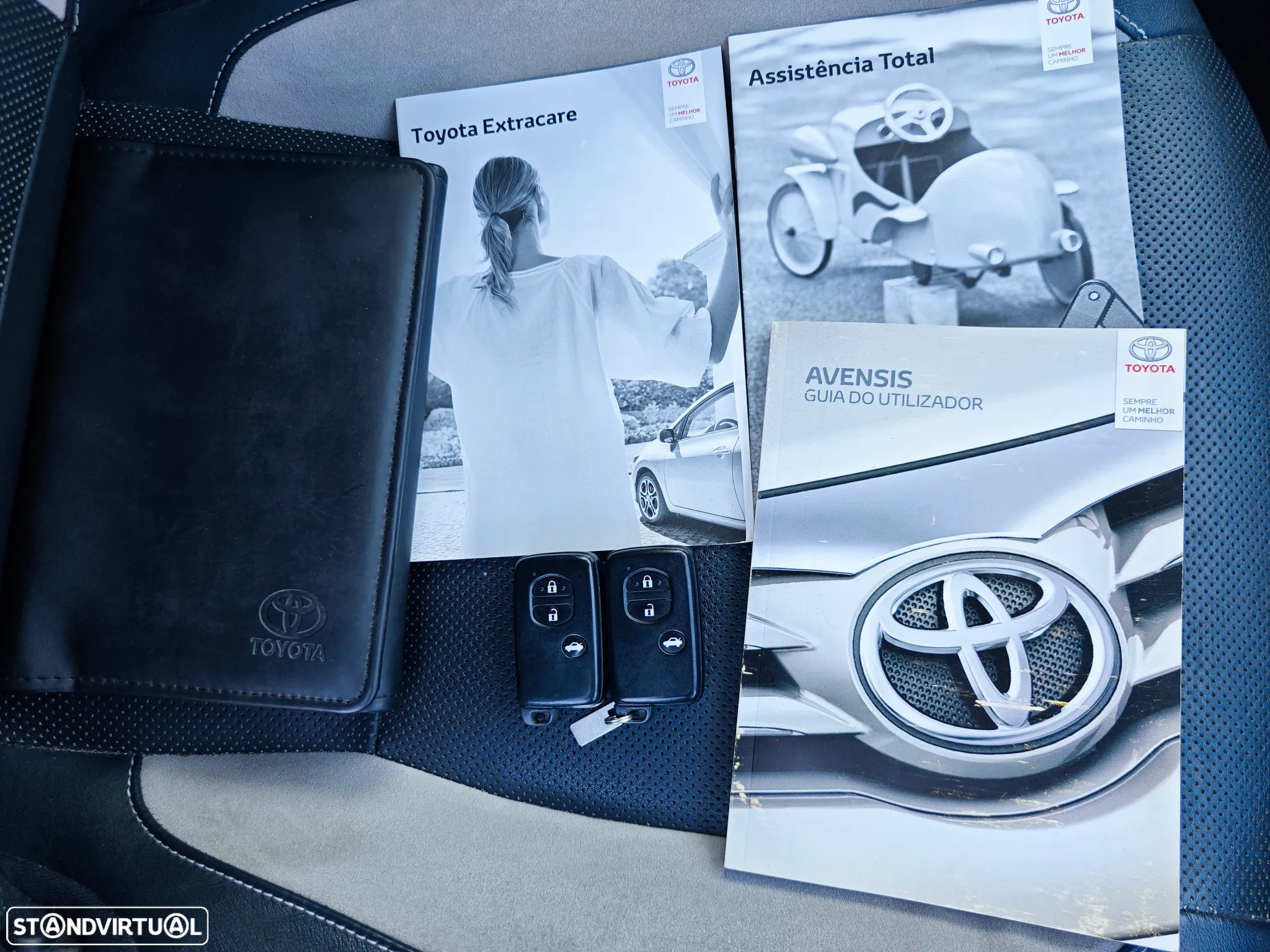 Toyota Avensis Touring Sports 2.0 D-4D Luxury+GPS - 24