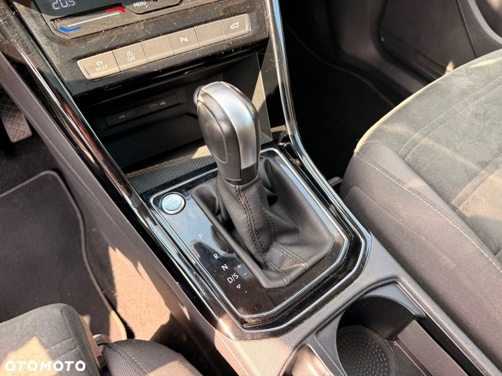 Volkswagen Touran 1.5 TSI EVO Highline DSG - 12