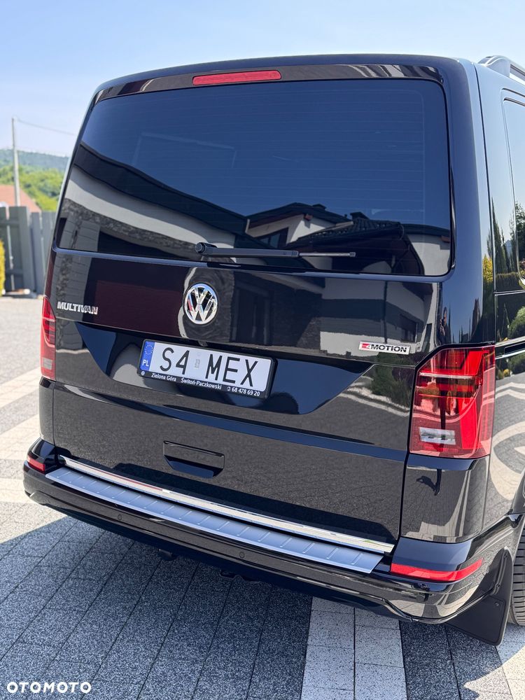 Volkswagen Multivan - 22