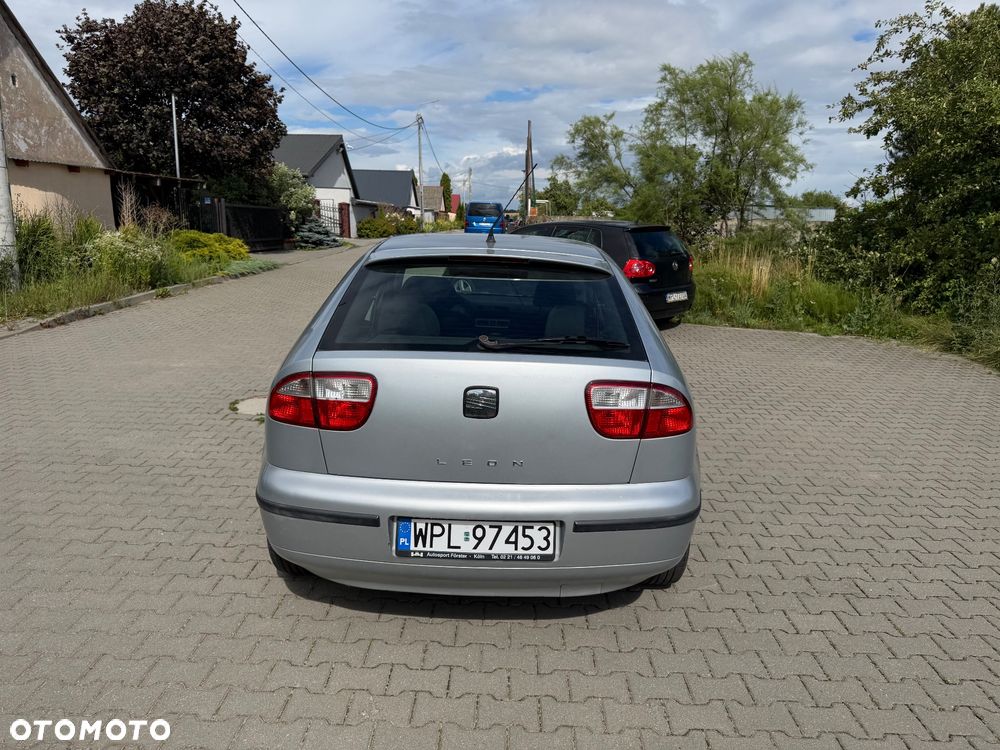 Seat Leon 1.6 Stella - 6