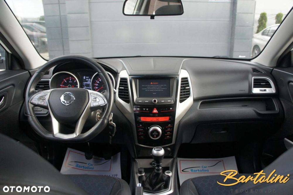 SsangYong/KGM Tivoli - 10