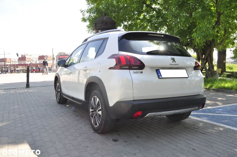 Peugeot 2008 - 3
