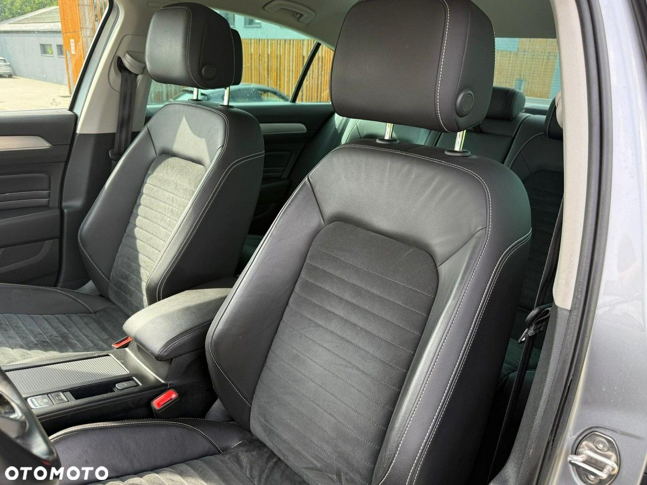 Volkswagen Passat 2.0 TDI SCR Business Plus DSG - 18